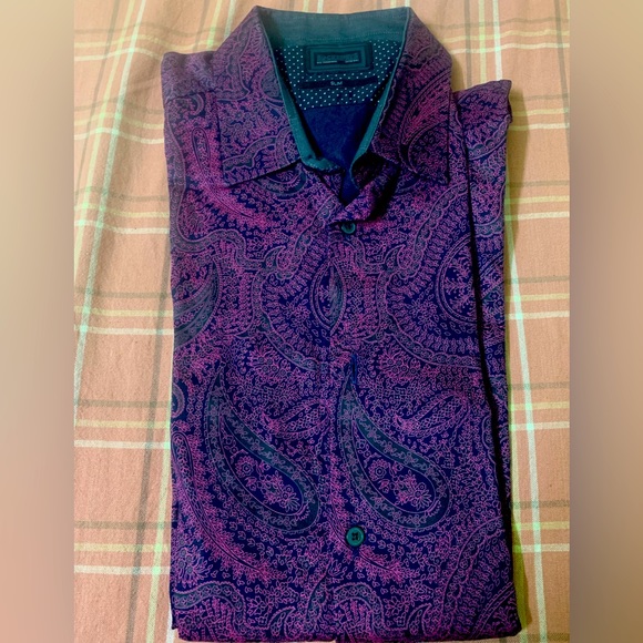 Other - Blackberry’s shirt size L 40
